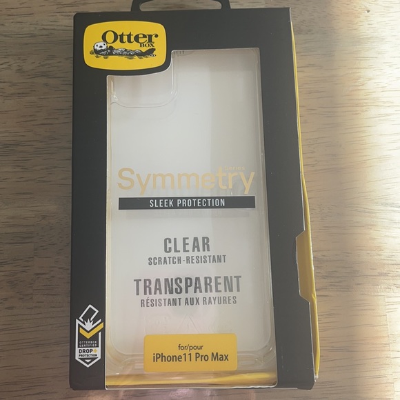 COPY - Otterbox iPhone 11 Pro Max clear case - Picture 5 of 5